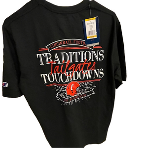 UC Bearcats women’s Black T-shirt M NWT